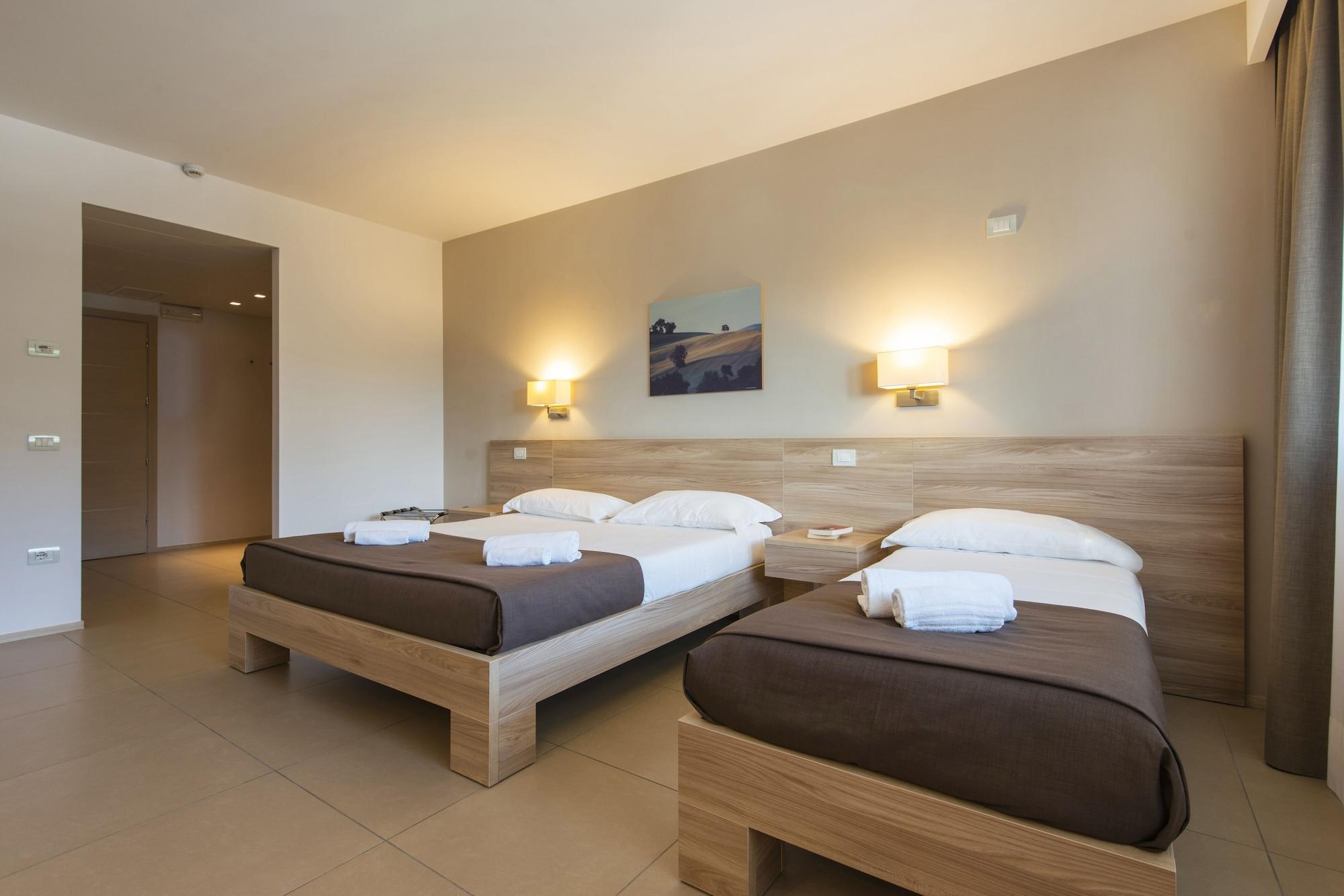 Hotel Dimorae Rooms And Suites - Apartments Civitanova Marche Ngoại thất bức ảnh