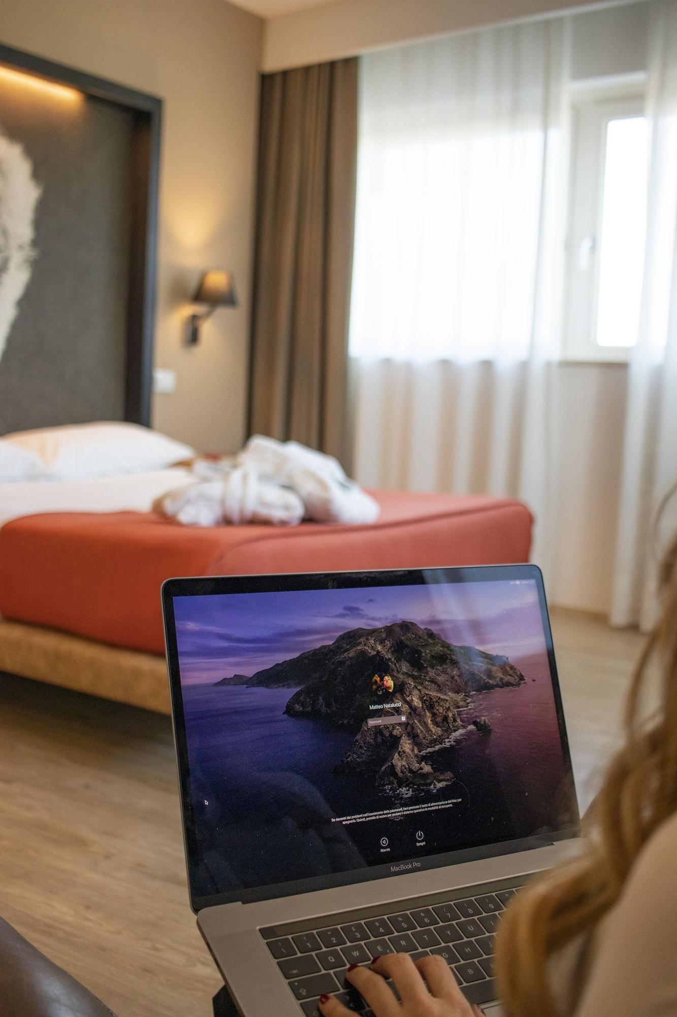 Hotel Dimorae Rooms And Suites - Apartments Civitanova Marche Ngoại thất bức ảnh