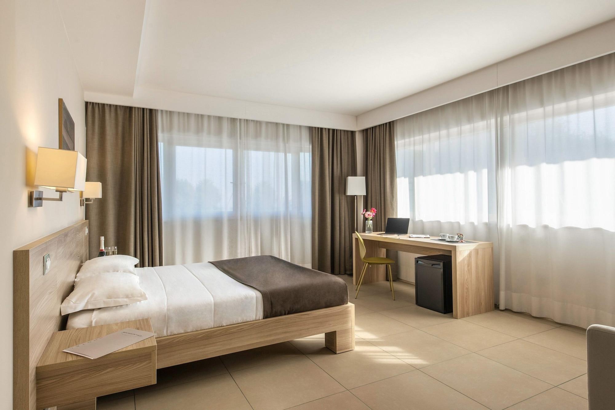 Hotel Dimorae Rooms And Suites - Apartments Civitanova Marche Ngoại thất bức ảnh