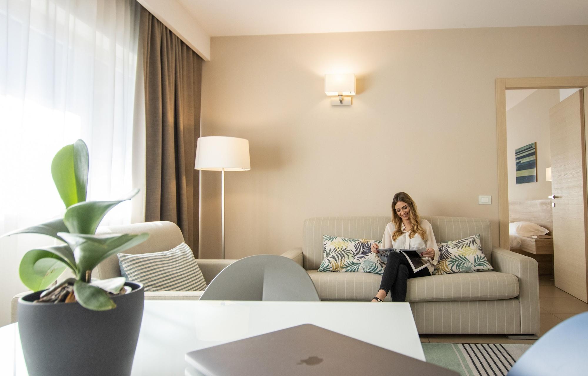 Hotel Dimorae Rooms And Suites - Apartments Civitanova Marche Ngoại thất bức ảnh