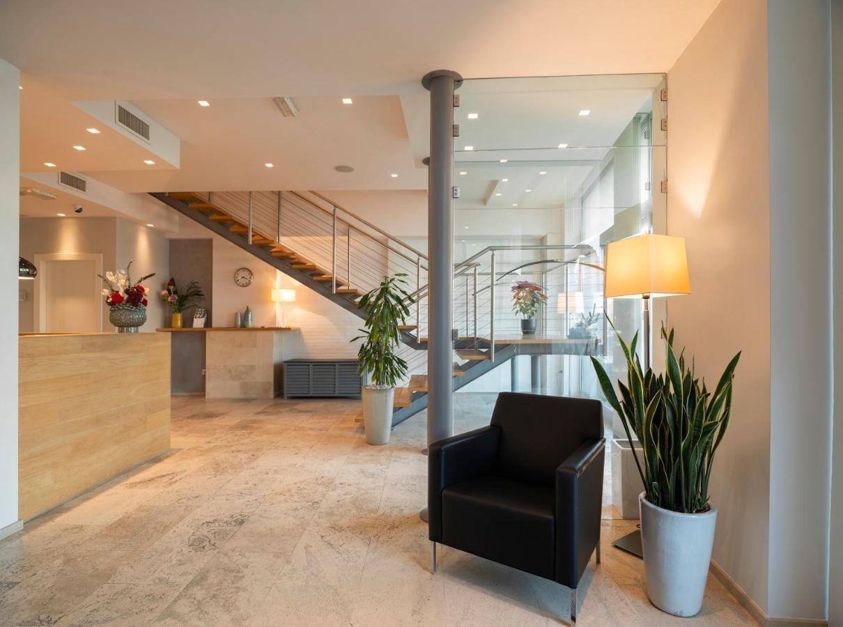 Hotel Dimorae Rooms And Suites - Apartments Civitanova Marche Ngoại thất bức ảnh